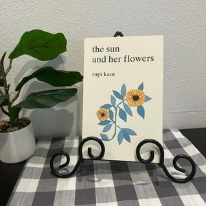 The Sun and Her Flowers Book by Rupi Kaur EUC